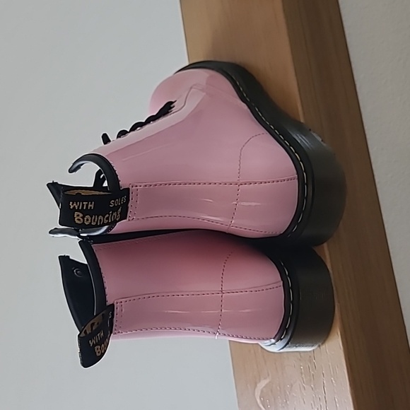 Doc Martin Zip Boots - Picture 3 of 5